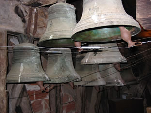 Cloches du carillon de l'église d'aspet