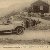 Passage du col de Portet d'aspet par autocar de l'époque